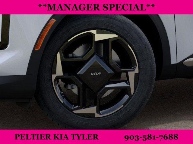 new 2026 Kia Sportage car, priced at $33,060