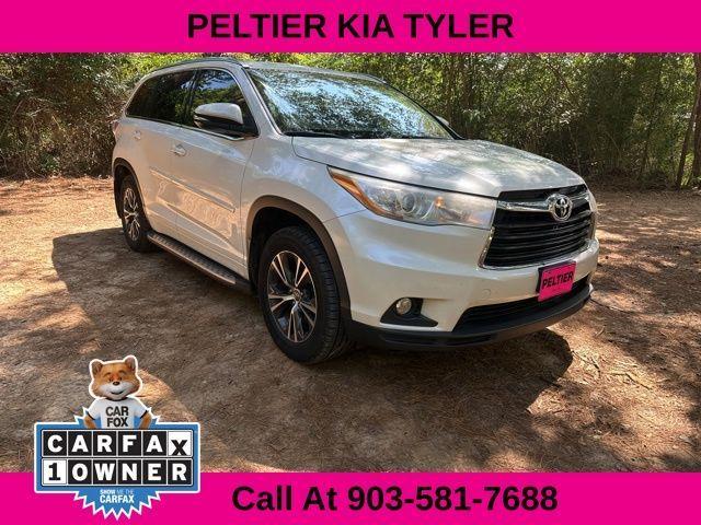 used 2016 Toyota Highlander car, priced at $20,990