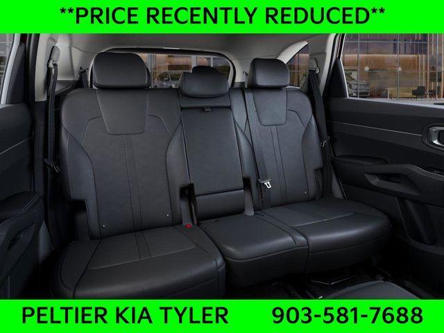 new 2025 Kia Sorento car, priced at $34,005