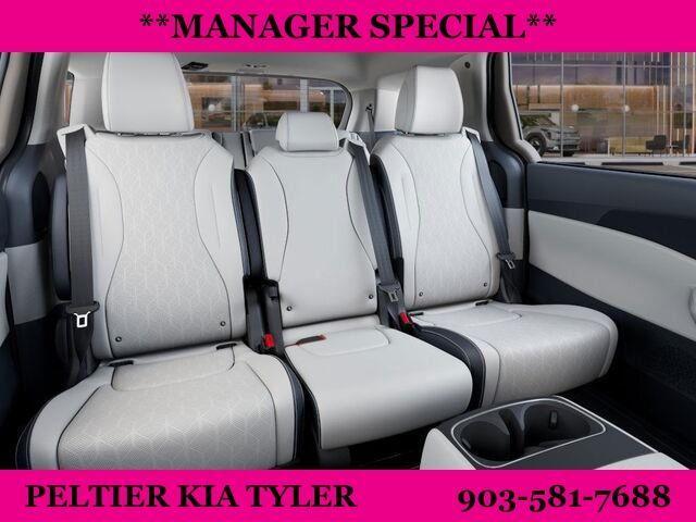 new 2025 Kia Carnival Hybrid car, priced at $44,695