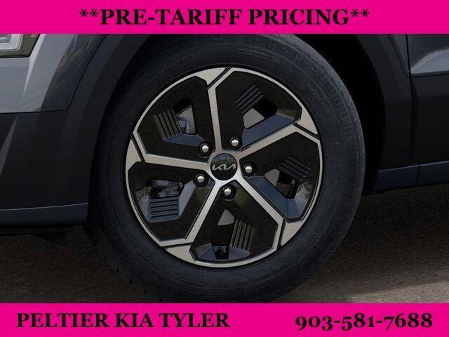 new 2025 Kia Niro car, priced at $27,990