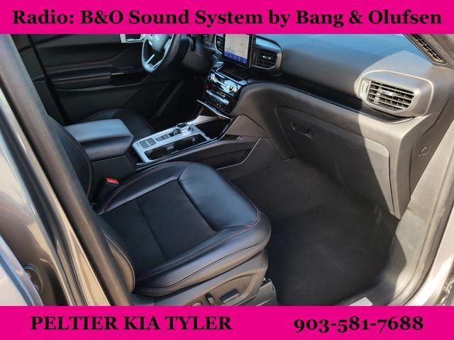used 2022 Ford Explorer car, priced at $27,900