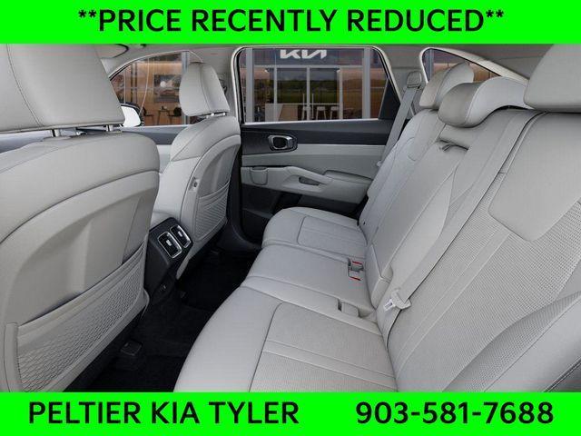 new 2025 Kia Sorento car, priced at $33,510