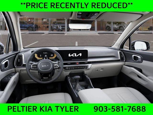 new 2025 Kia Sorento car, priced at $33,510