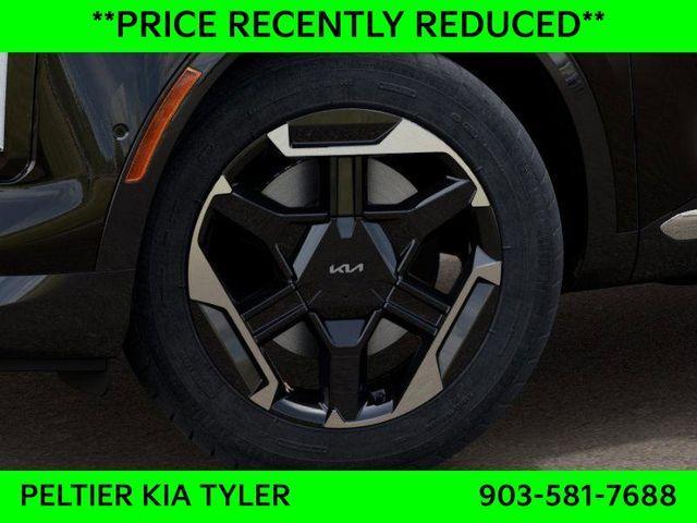 new 2026 Kia Sportage car, priced at $34,615