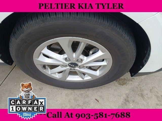 used 2022 Kia Carnival car, priced at $28,885