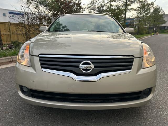 used 2009 Nissan Altima car, priced at $5,999