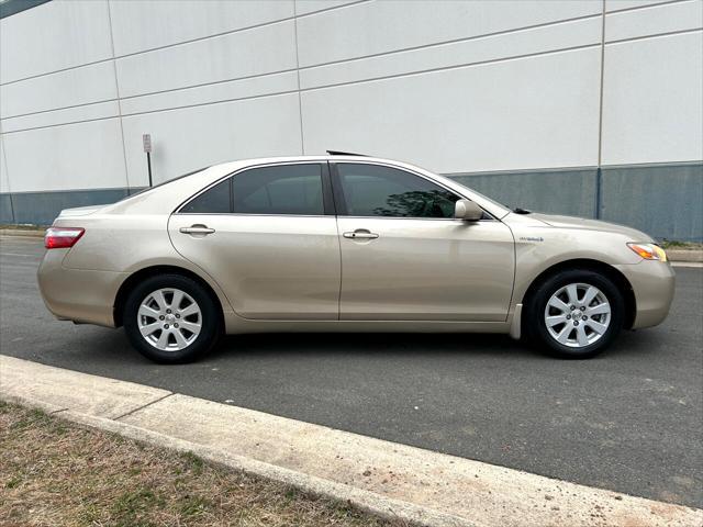 used 2007 Toyota Camry Hybrid car, priced at $8,699