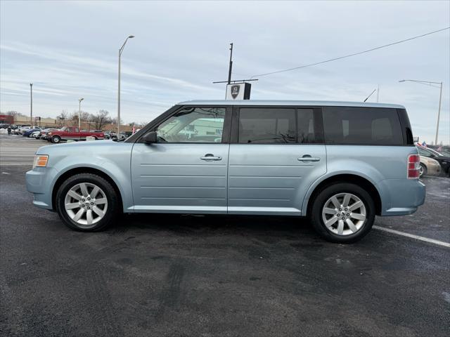 used 2009 Ford Flex car, priced at $10,999