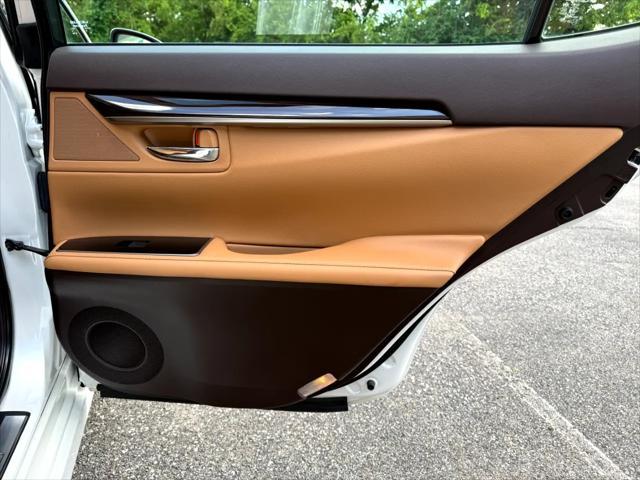 used 2016 Lexus ES 350 car, priced at $23,475