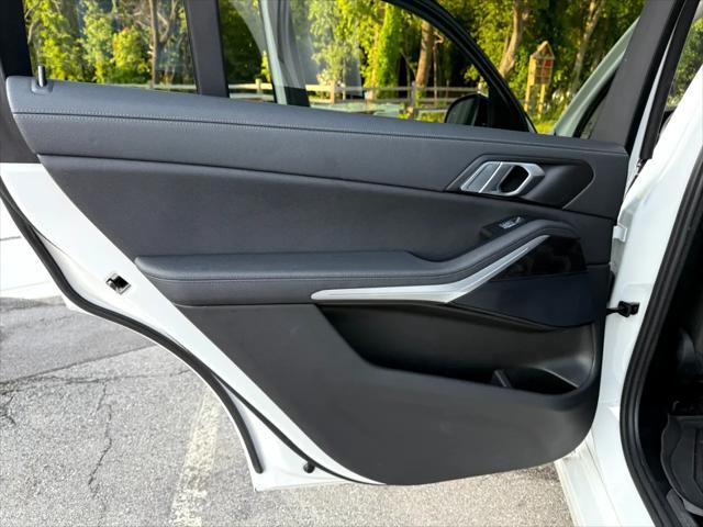 used 2021 BMW X7 car, priced at $39,474