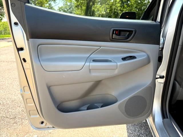 used 2013 Toyota Tacoma car, priced at $13,475