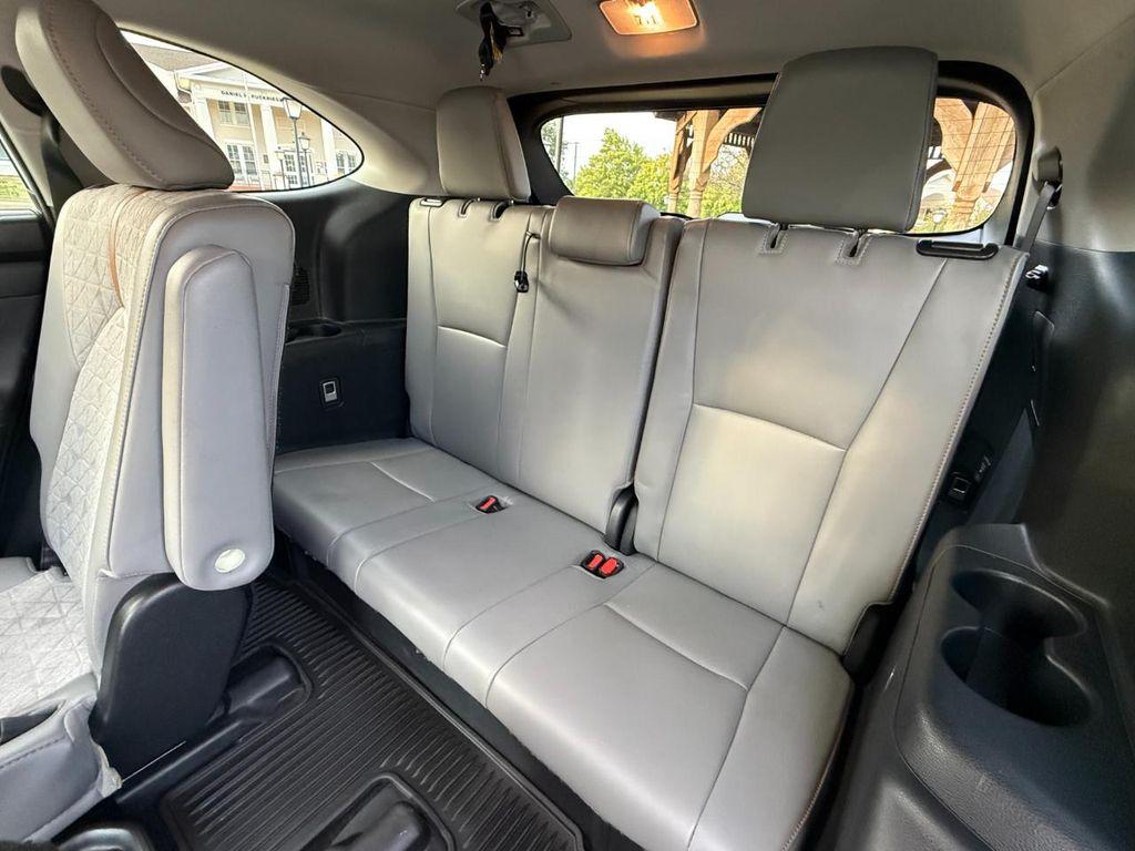 used 2023 Toyota Highlander Hybrid car, priced at $35,975