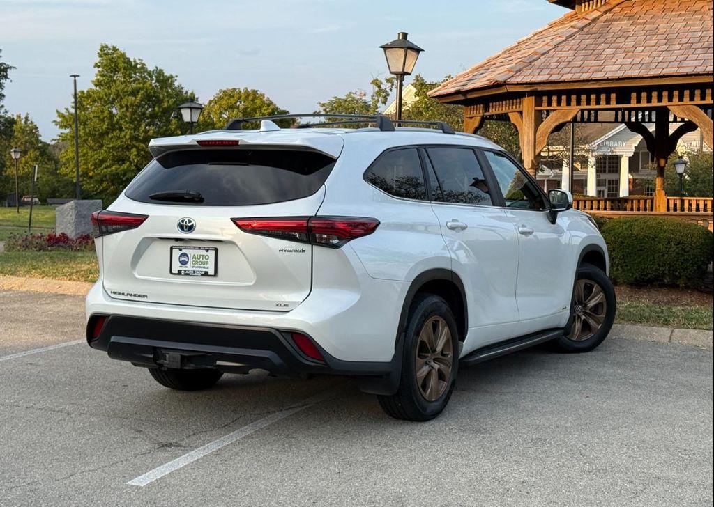 used 2023 Toyota Highlander Hybrid car, priced at $35,975