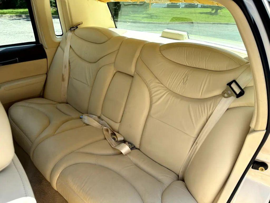 used 1996 Lincoln Town Car car, priced at $10,975