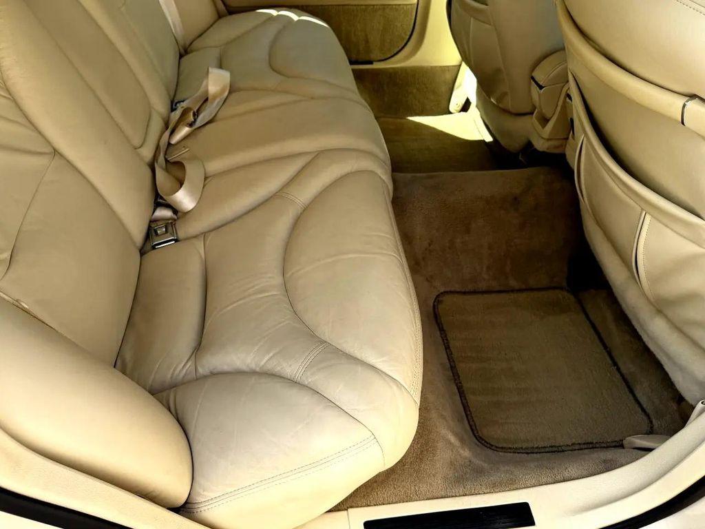 used 1996 Lincoln Town Car car, priced at $10,975