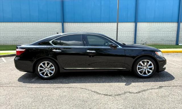 used 2007 Lexus LS 460 car, priced at $15,675