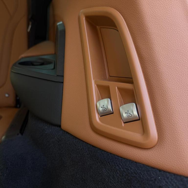 used 2019 BMW X7 car, priced at $33,975