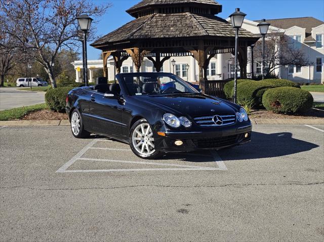 used 2007 Mercedes-Benz CLK-Class car, priced at $12,975