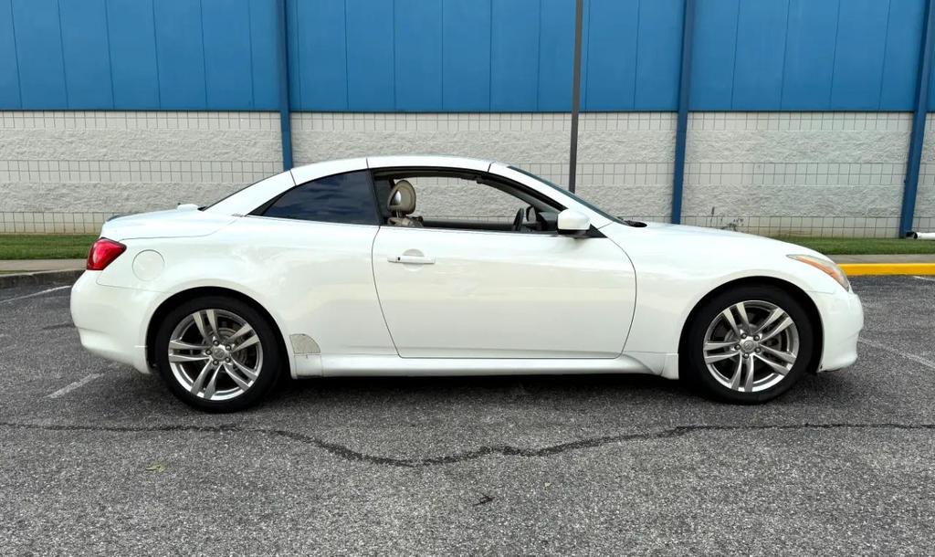 used 2009 INFINITI G37 car, priced at $13,975