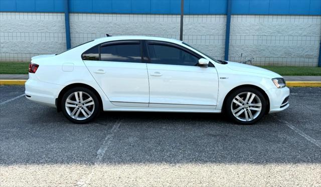 used 2017 Volkswagen Jetta car, priced at $9,974