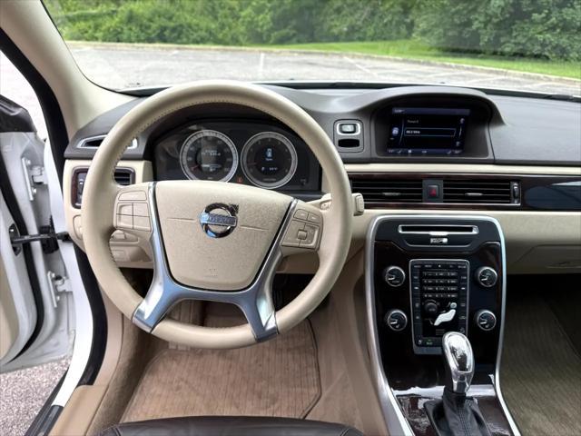 used 2013 Volvo XC70 car, priced at $17,975