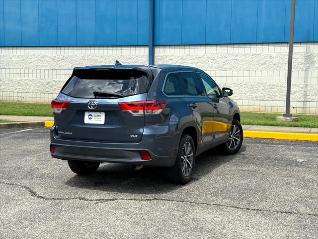 used 2019 Toyota Highlander car, priced at $28,975