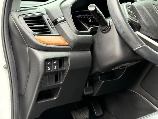 used 2021 Honda CR-V car, priced at $27,475