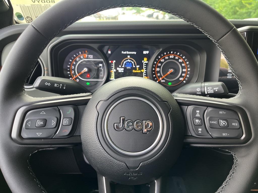 used 2021 Jeep Gladiator car, priced at $35,475