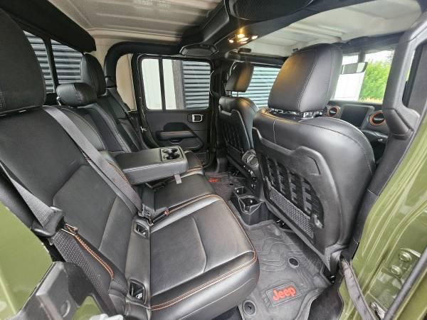 used 2021 Jeep Gladiator car, priced at $35,475
