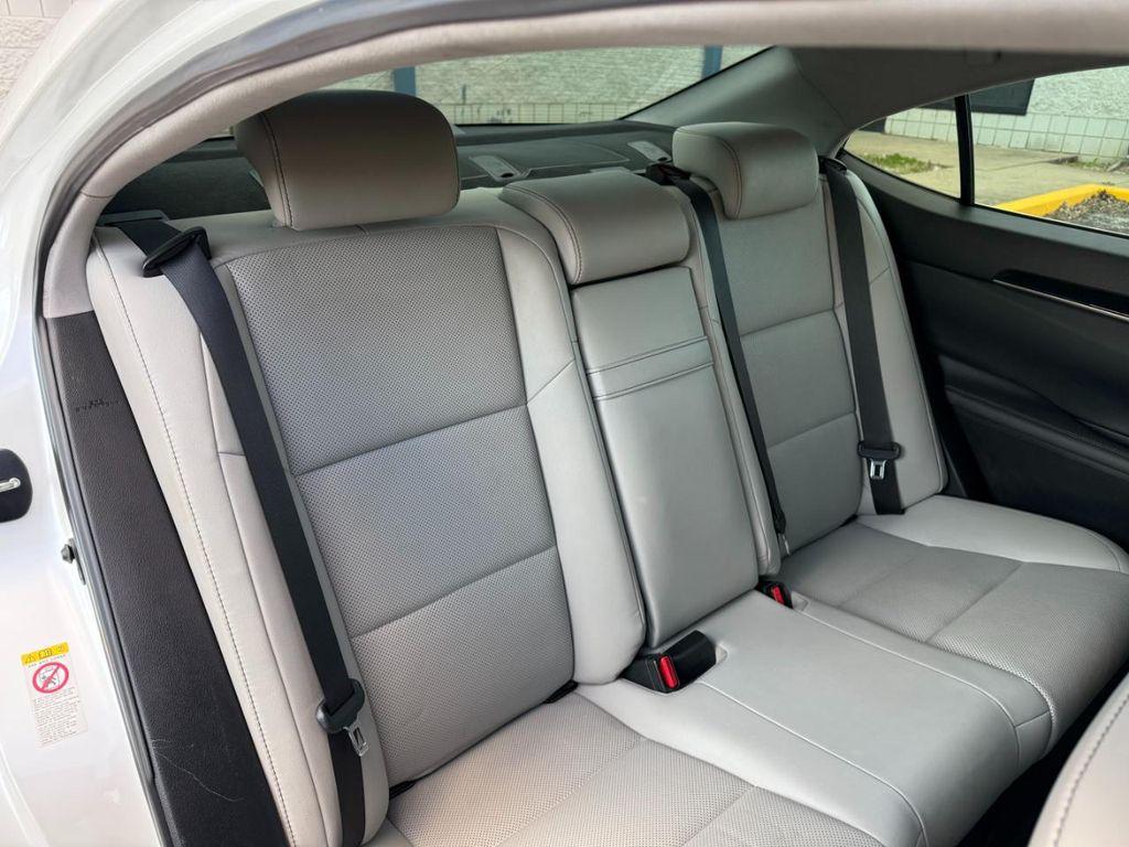 used 2018 Lexus ES 350 car, priced at $18,675