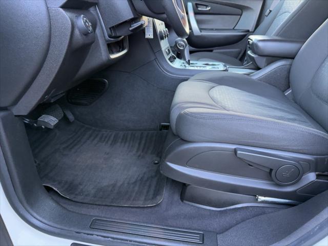 used 2012 GMC Acadia car, priced at $10,975