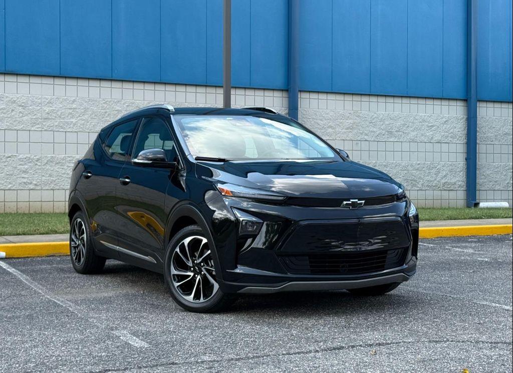 used 2022 Chevrolet Bolt EUV car, priced at $16,975