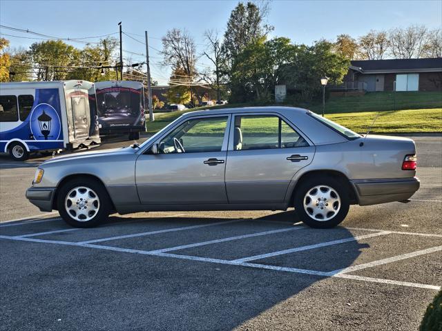 used 1995 Mercedes-Benz E-Class car, priced at $15,975