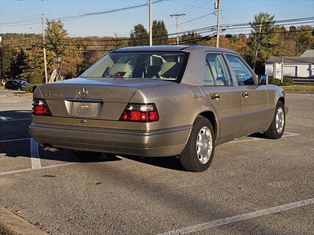 used 1995 Mercedes-Benz E-Class car, priced at $15,975