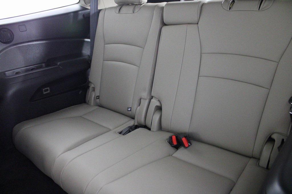 used 2019 Honda Pilot car, priced at $25,499