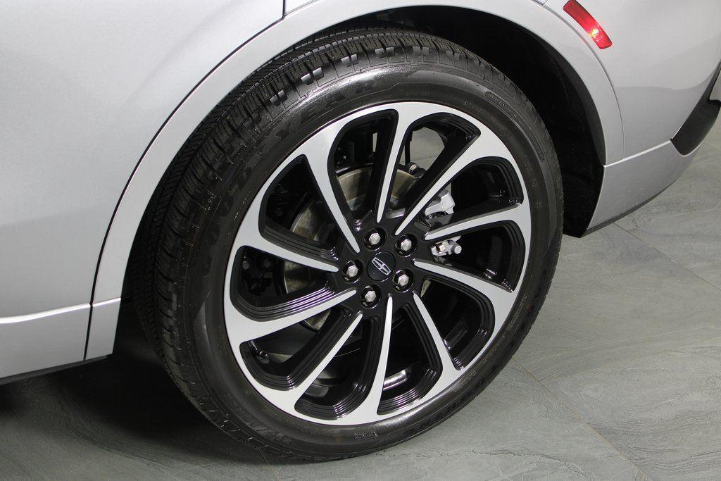 used 2025 Lincoln Nautilus car, priced at $62,347