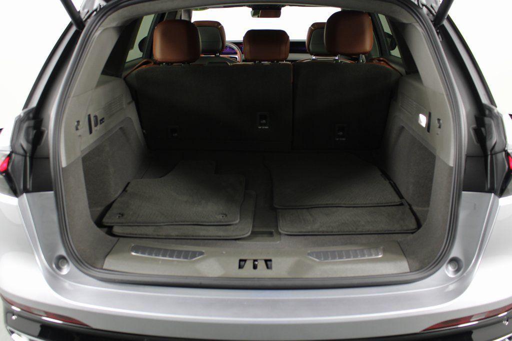 used 2025 Lincoln Nautilus car, priced at $62,347