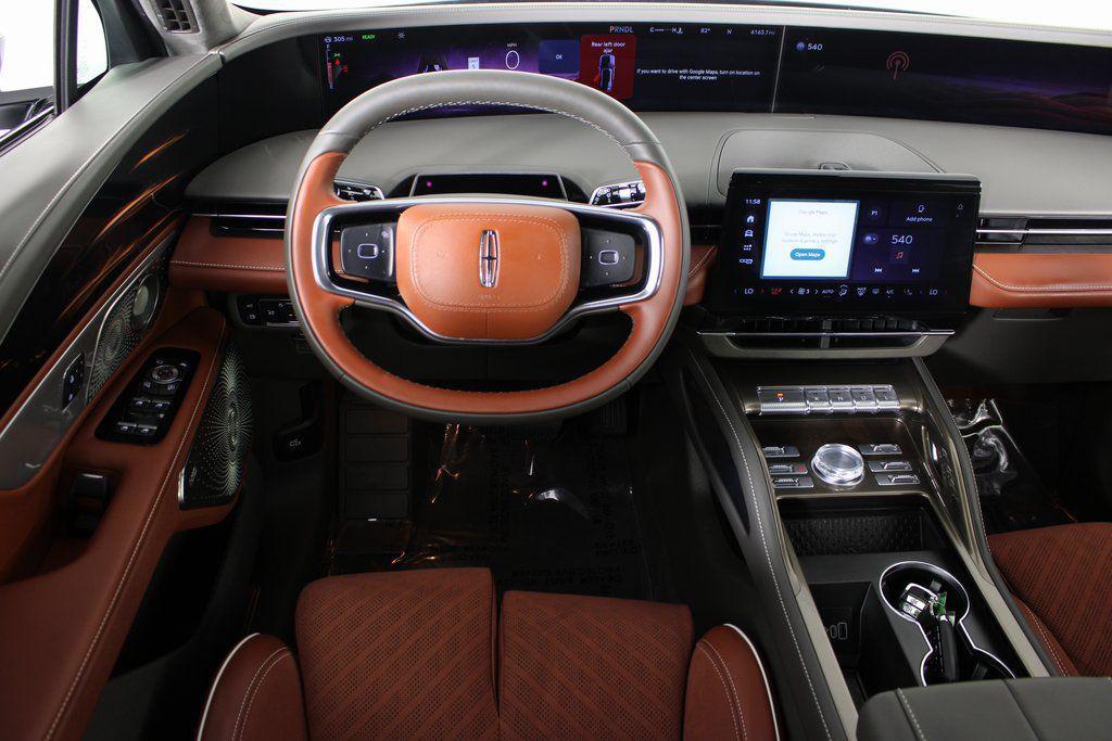 used 2025 Lincoln Nautilus car, priced at $62,347