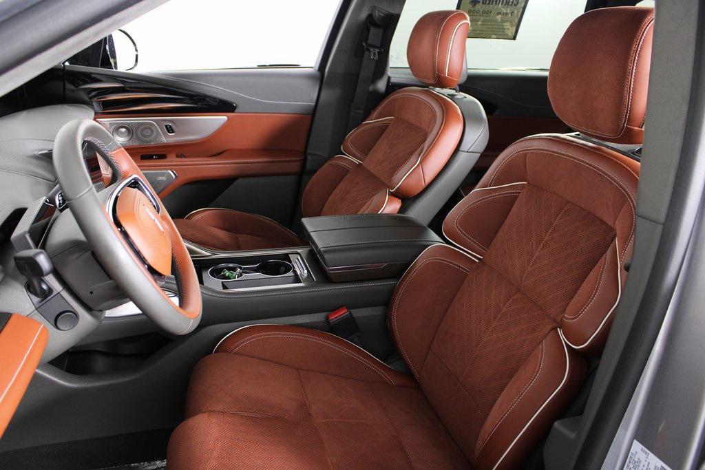 used 2025 Lincoln Nautilus car, priced at $64,987