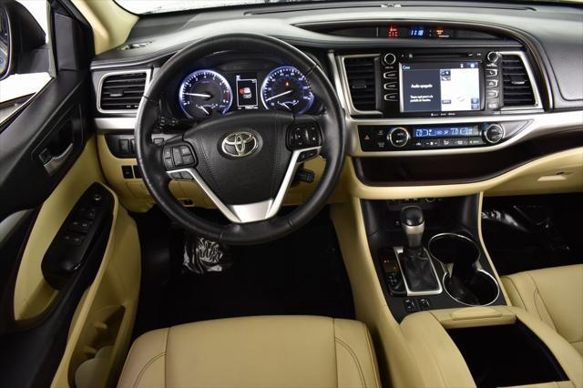 used 2018 Toyota Highlander car, priced at $23,987