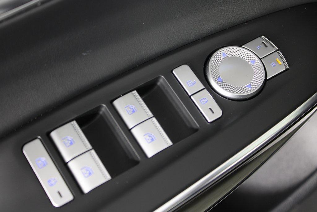 used 2025 Genesis GV70 car, priced at $40,058