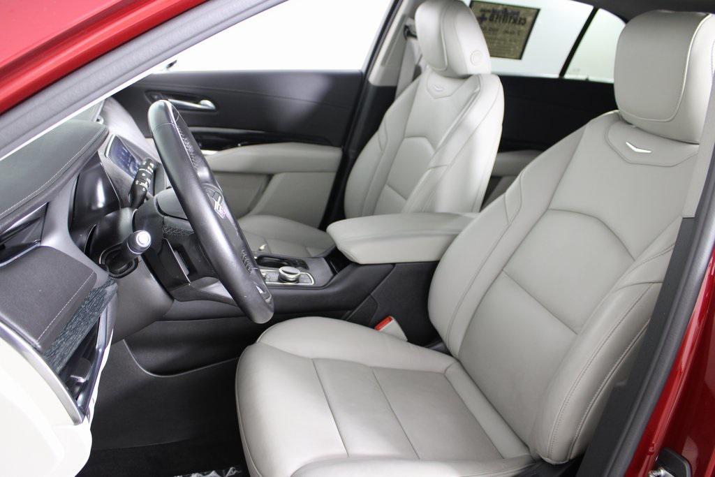 used 2021 Cadillac XT4 car, priced at $23,307