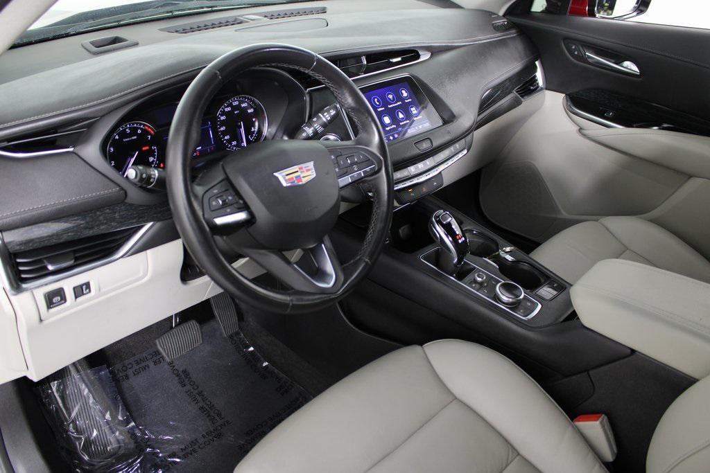 used 2021 Cadillac XT4 car, priced at $23,307