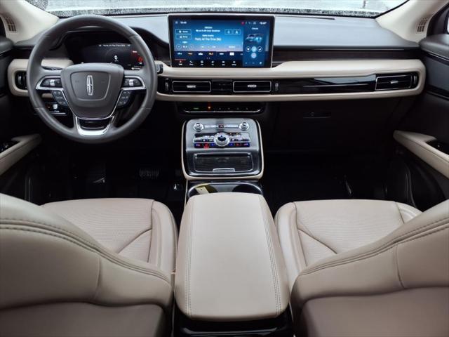 used 2022 Lincoln Nautilus car, priced at $38,999