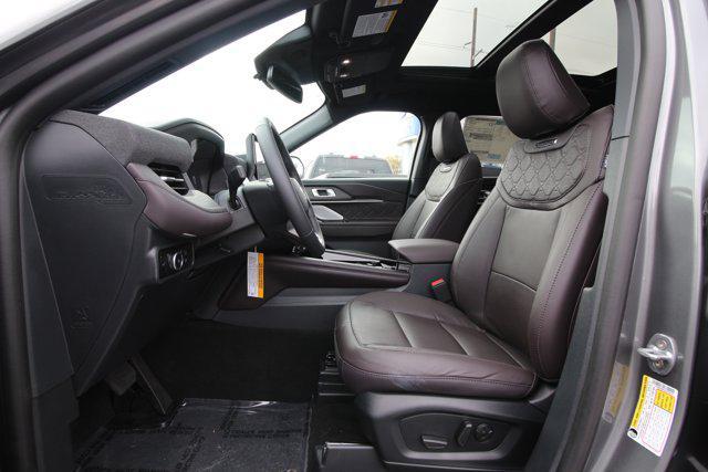 new 2025 Ford Explorer car, priced at $54,527