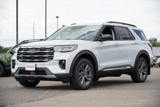new 2025 Ford Explorer car, priced at $44,718