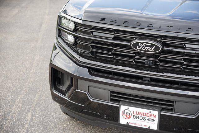 new 2025 Ford Expedition Max car, priced at $83,365