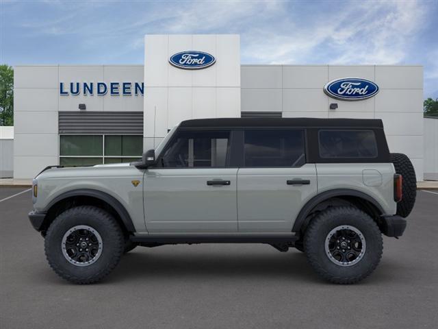 new 2024 Ford Bronco car, priced at $62,276