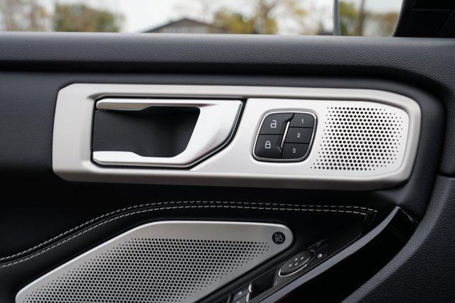 used 2021 Ford Explorer car, priced at $29,404